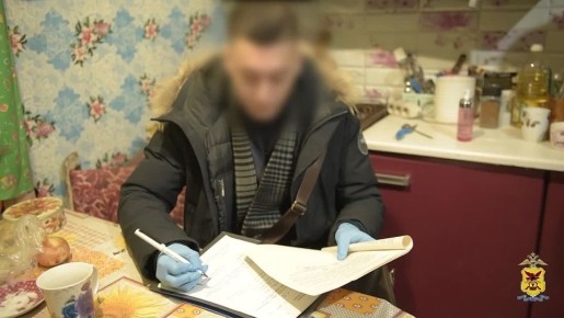 В Забайкалье полицейские задержали организованную преступную группу мошенников