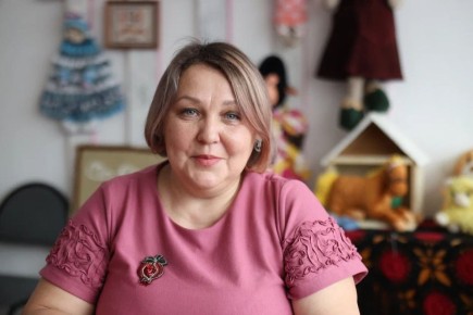 «Волонтерство объединило посёлок»: Забайкальцы из Новоорловска сплели более тысячи квадратных метров сетей для СВО