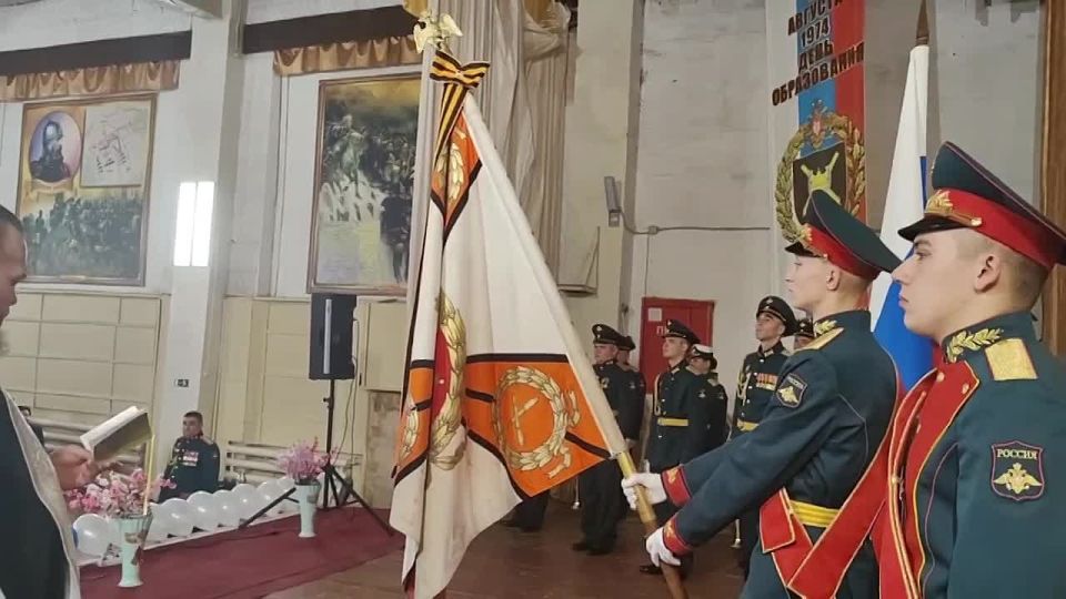 В ЗАТО Горный прошла торжественная церемония присвоения 200 артиллерийской бригаде наименования «гвардейская»