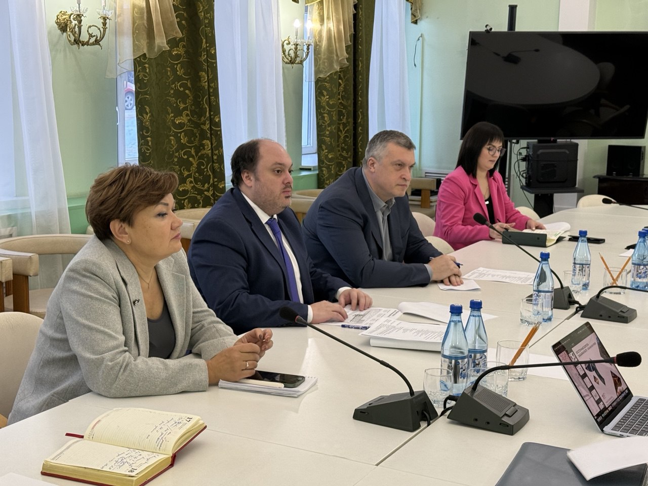 «Восточные ворота» в Забайкалье: Высокотехнологичный комплекс станет центром международной торговли «Восточные ворота» в Забайкалье: Высокотехнологичный комплекс станет центром международной торговли