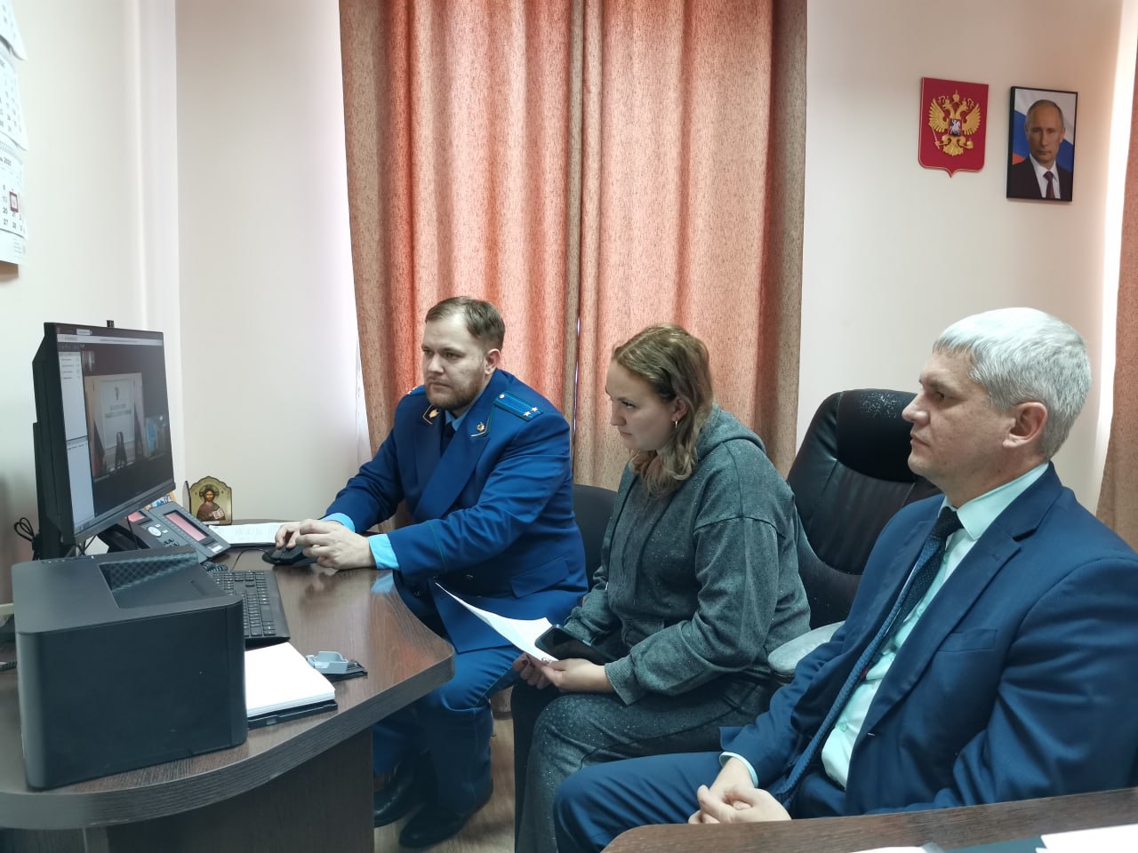 Исполняющий обязанности прокурора Забайкальского края Станислав Немцов в режиме видеоконференцсвязи провел личный прием жителей Улетовского и Чернышевского муниципальных округов Исполняющий обязанности прокурора Забайкальского края Станислав Немцов в режиме видеоконференцсвязи провел личный прием жителей Улетовского и Чернышевского муниципальных округов