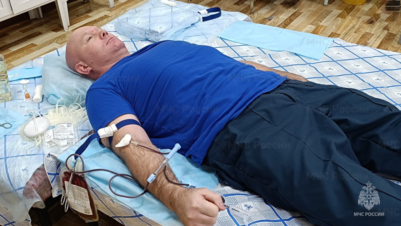 Капля крови – жизнь: спасатели Забайкалья сдали кровь для участников СВО Капля крови – жизнь: спасатели Забайкалья сдали кровь для участников СВО