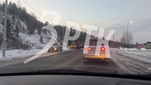 Не опять, а снова. На Карповском тракте авария