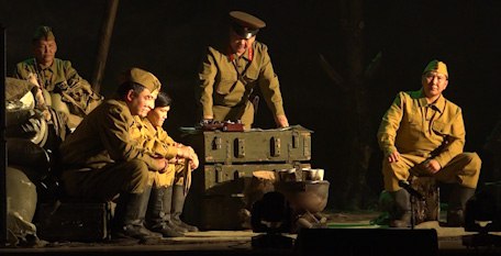Артисты театра песни и танца «Амар Сайн» показали постановку «Номоконов. Таёжный шаман» в Чите