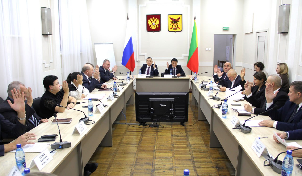 В законодательный портфель ноября включено 42 вопроса