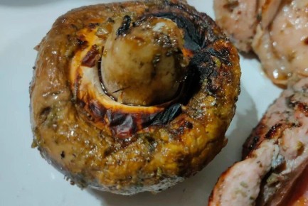 Шампиньоны на гриле с песто: идеальное сочетание для летнего ужина