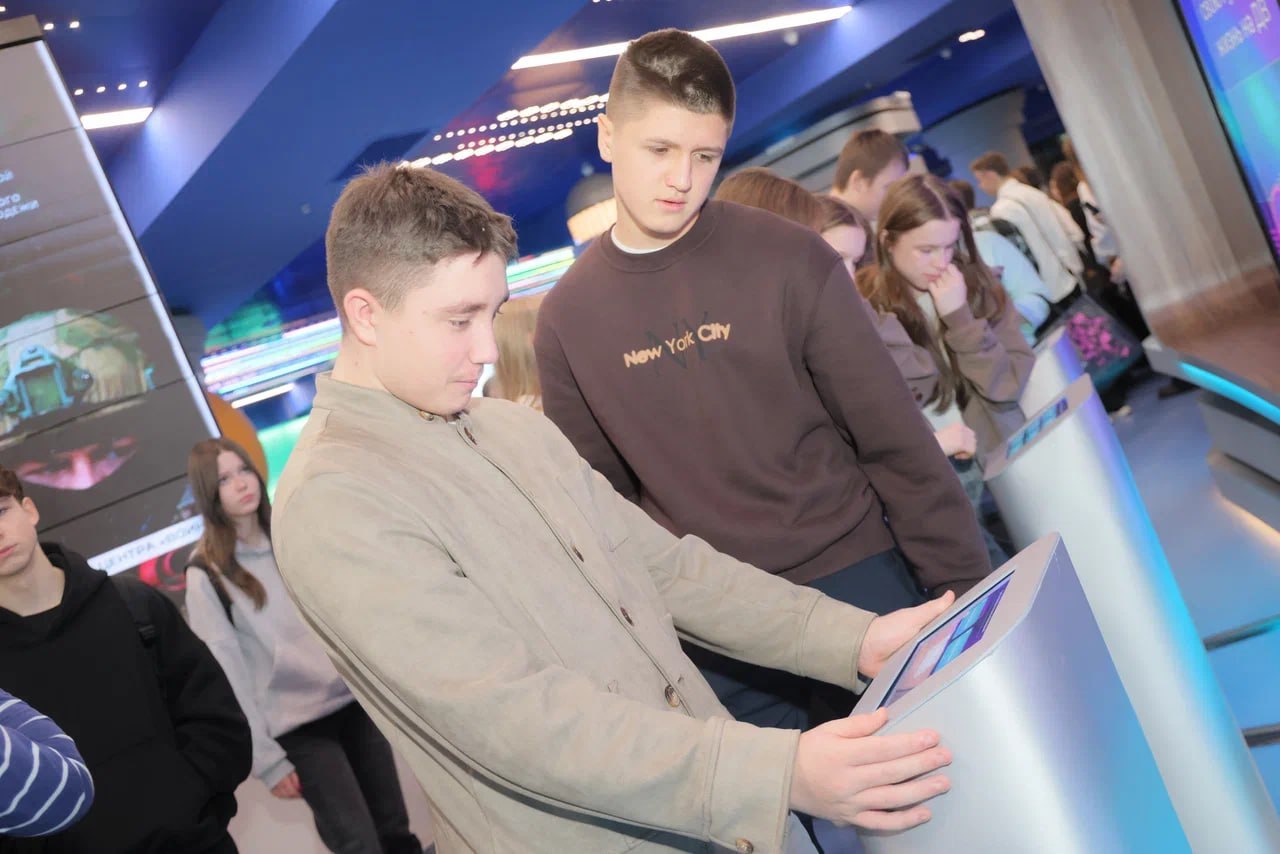 Диалог «Вопросы поколений»: Дальний Восток — самая привлекательная часть страны Диалог «Вопросы поколений»: Дальний Восток — самая привлекательная часть страны