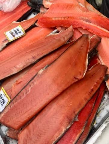 Итоги ярмарки. На универсальной ярмарке выходного дня, которая прошла в минувшую субботу в поселке ГРЭС на улице Строителей, было реализовано 2, 9 т. мяса, 10 кг. сала, 1150 кг. рыбы, 70 кг. меда, 1350 кг. фруктов, 100 кг.... Итоги ярмарки. На универсальной ярмарке выходного дня, которая прошла в минувшую субботу в поселке ГРЭС на улице Строителей, было реализовано 2, 9 т. мяса, 10 кг. сала, 1150 кг. рыбы, 70 кг. меда, 1350 кг. фруктов, 100 кг....