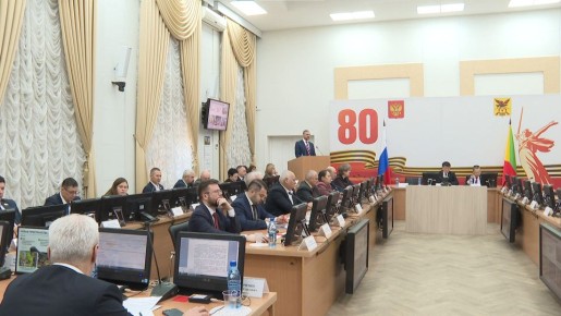 Губернатор Забайкалья Александр Осипов представил отчёт о работе правительства края перед Заксобранием