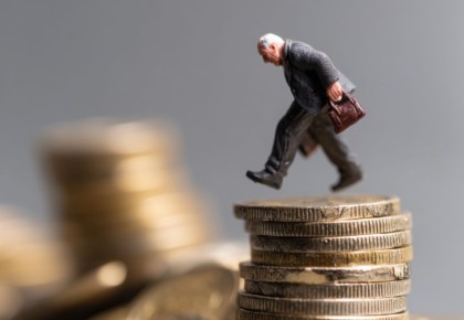 Школьники как спасение пенсионной системы: тревожные инициативы властей