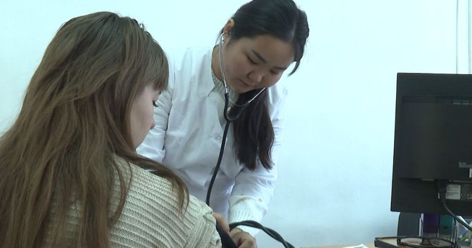 В Забайкалье продолжается прием заявок для участия в программах «Земский доктор» и «Земский фельдшер»