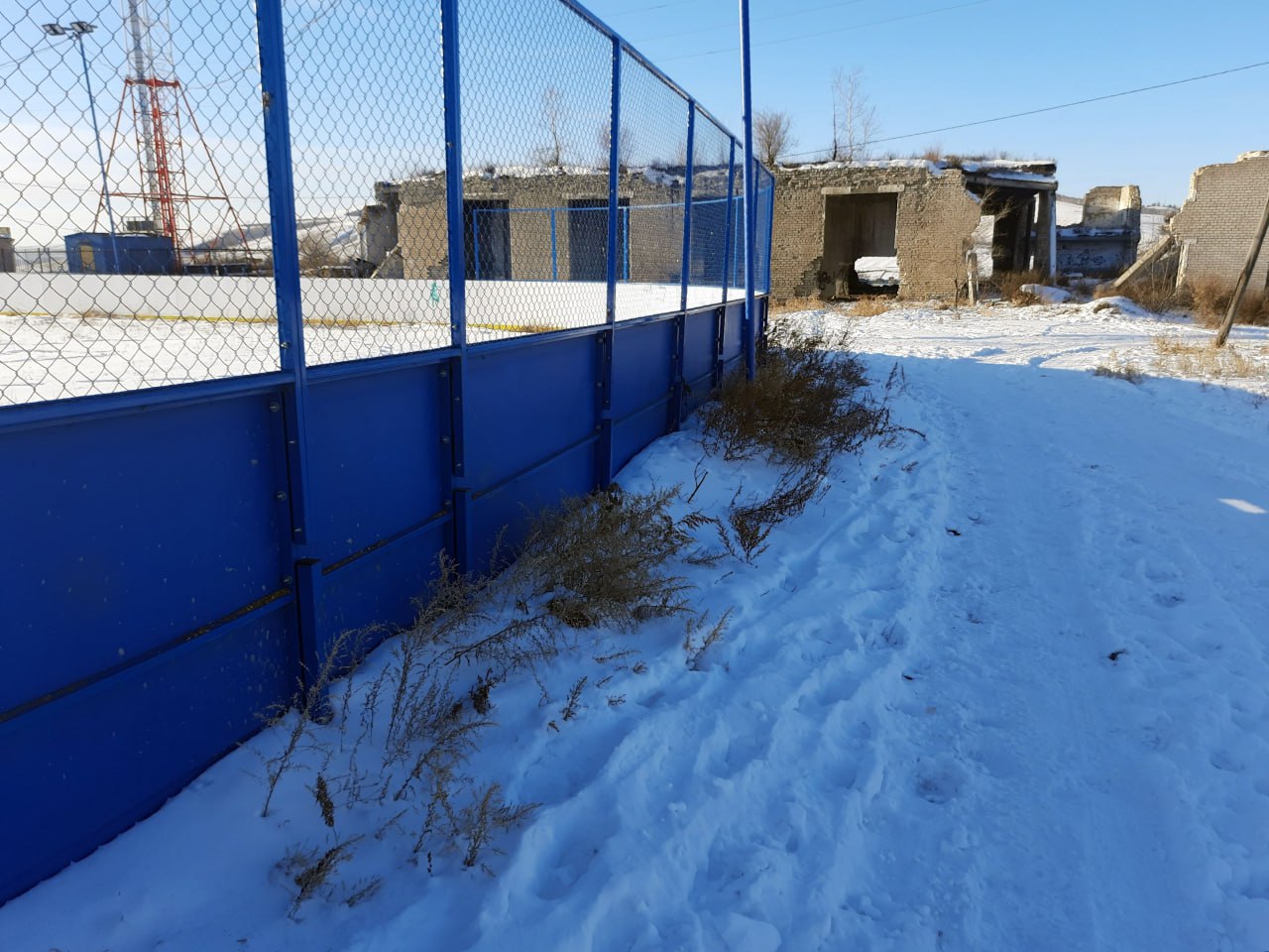 Публикации в средствах массовой информации помогли установить нарушения при возведении и использовании спортивного объекта в микрорайоне Затон города Сретенск Публикации в средствах массовой информации помогли установить нарушения при возведении и использовании спортивного объекта в микрорайоне Затон города Сретенск