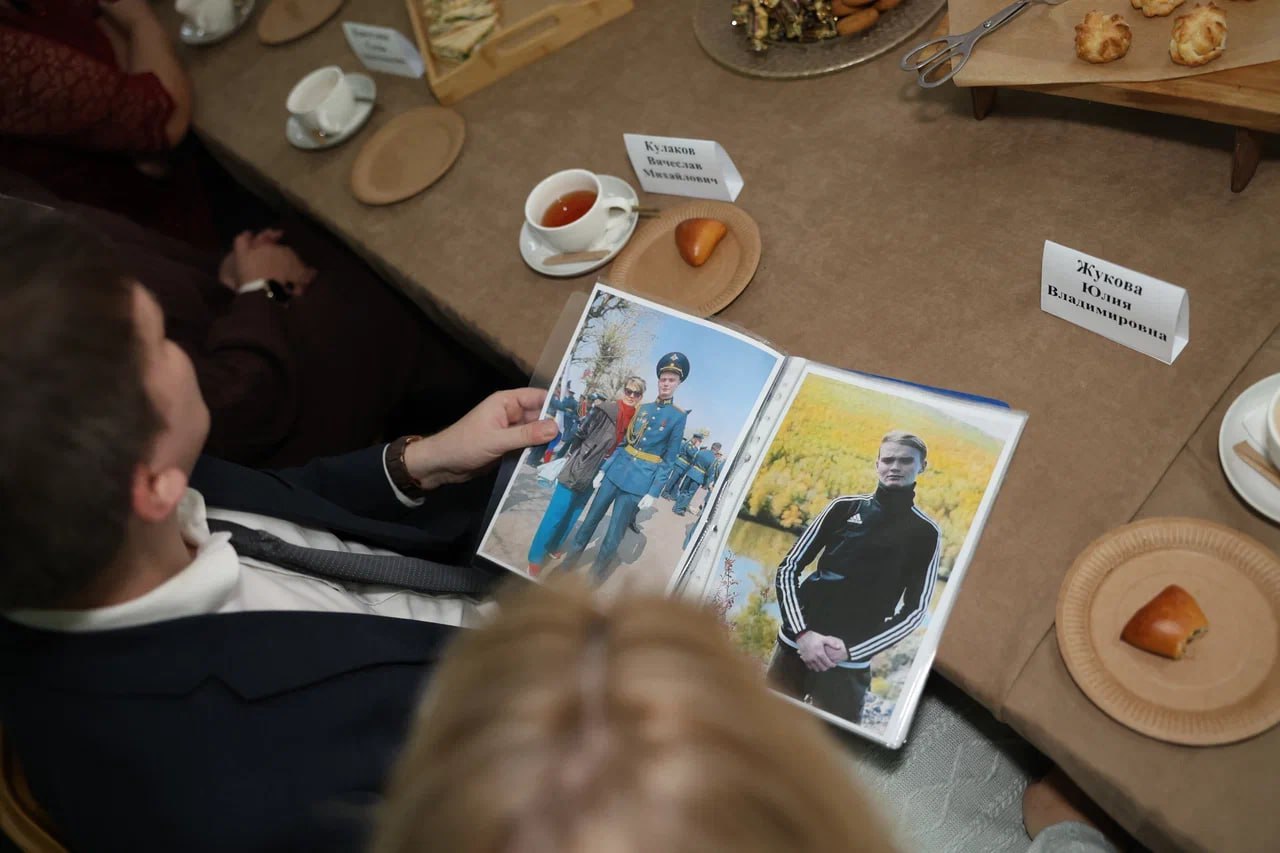 Сила материнства: В Чите прошла встреча матерей участников спецоперации с представителями власти Сила материнства: В Чите прошла встреча матерей участников спецоперации с представителями власти