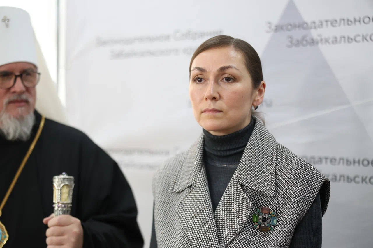 В Чите прошли Рождественские парламентские чтения, посвящённые нравственности и просвещению В Чите прошли Рождественские парламентские чтения, посвящённые нравственности и просвещению