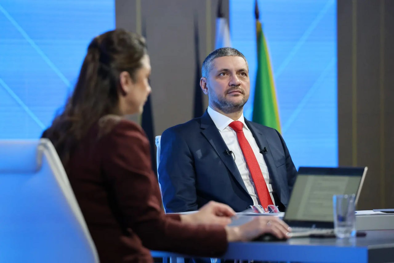 Прямой разговор - 2025: Забайкальцы обратили внимание на сомнительную работу алкоточек в Чите Прямой разговор - 2025: Забайкальцы обратили внимание на сомнительную работу алкоточек в Чите