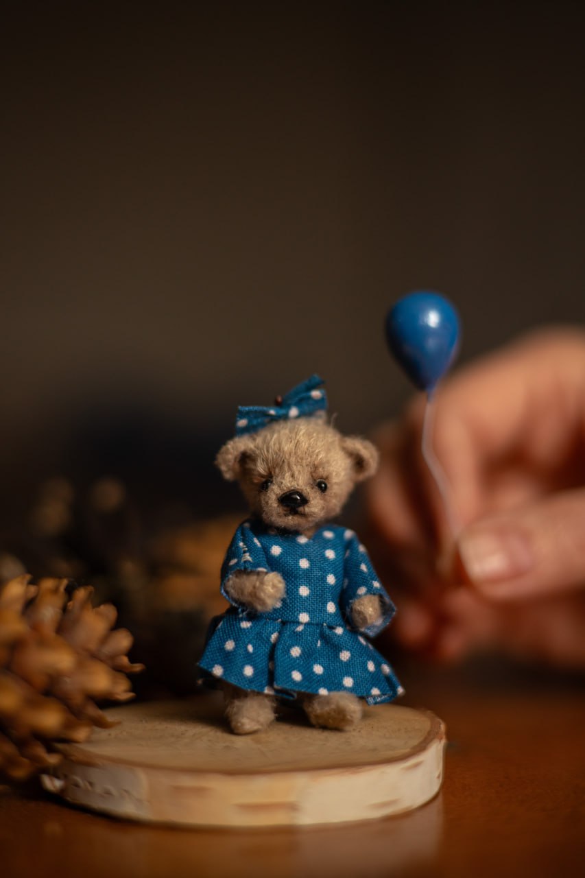 Мастер вязаной миниатюры из Забайкалья представила свои работы на международной авторской выставке «Бал кукол» Мастер вязаной миниатюры из Забайкалья представила свои работы на международной авторской выставке «Бал кукол»