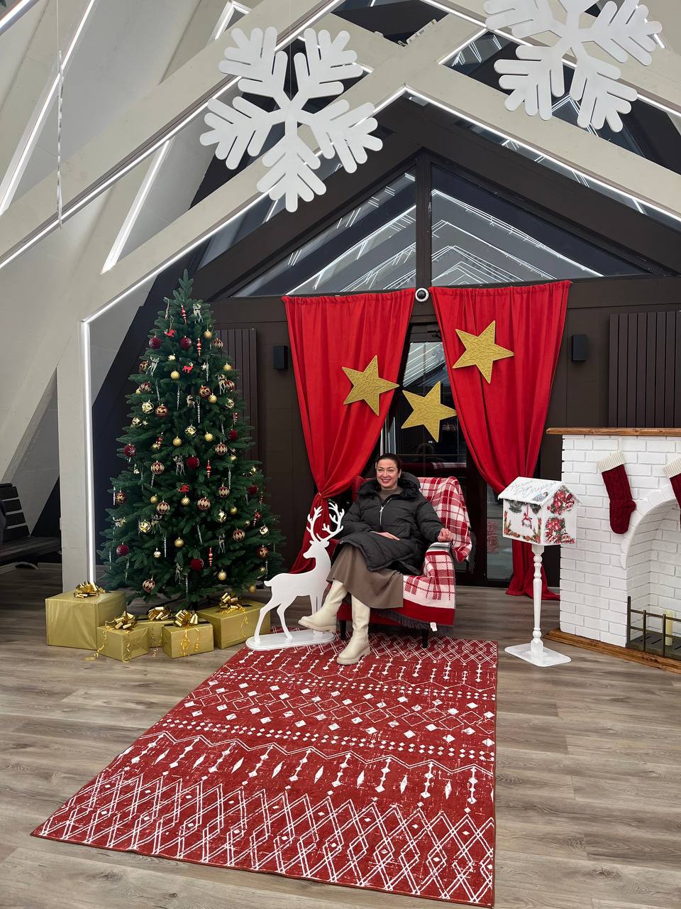 Многодетная мама и телеведущая Мария Ситтель посетила экокурорт «Кука» Многодетная мама и телеведущая Мария Ситтель посетила экокурорт «Кука»