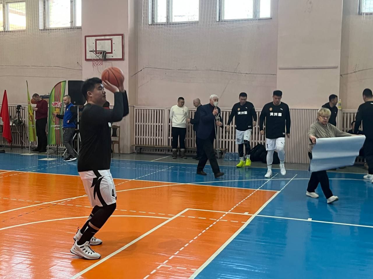 Инна Щеглова: Забайкальская столица встречает Международный турнир по баскетболу Инна Щеглова: Забайкальская столица встречает Международный турнир по баскетболу