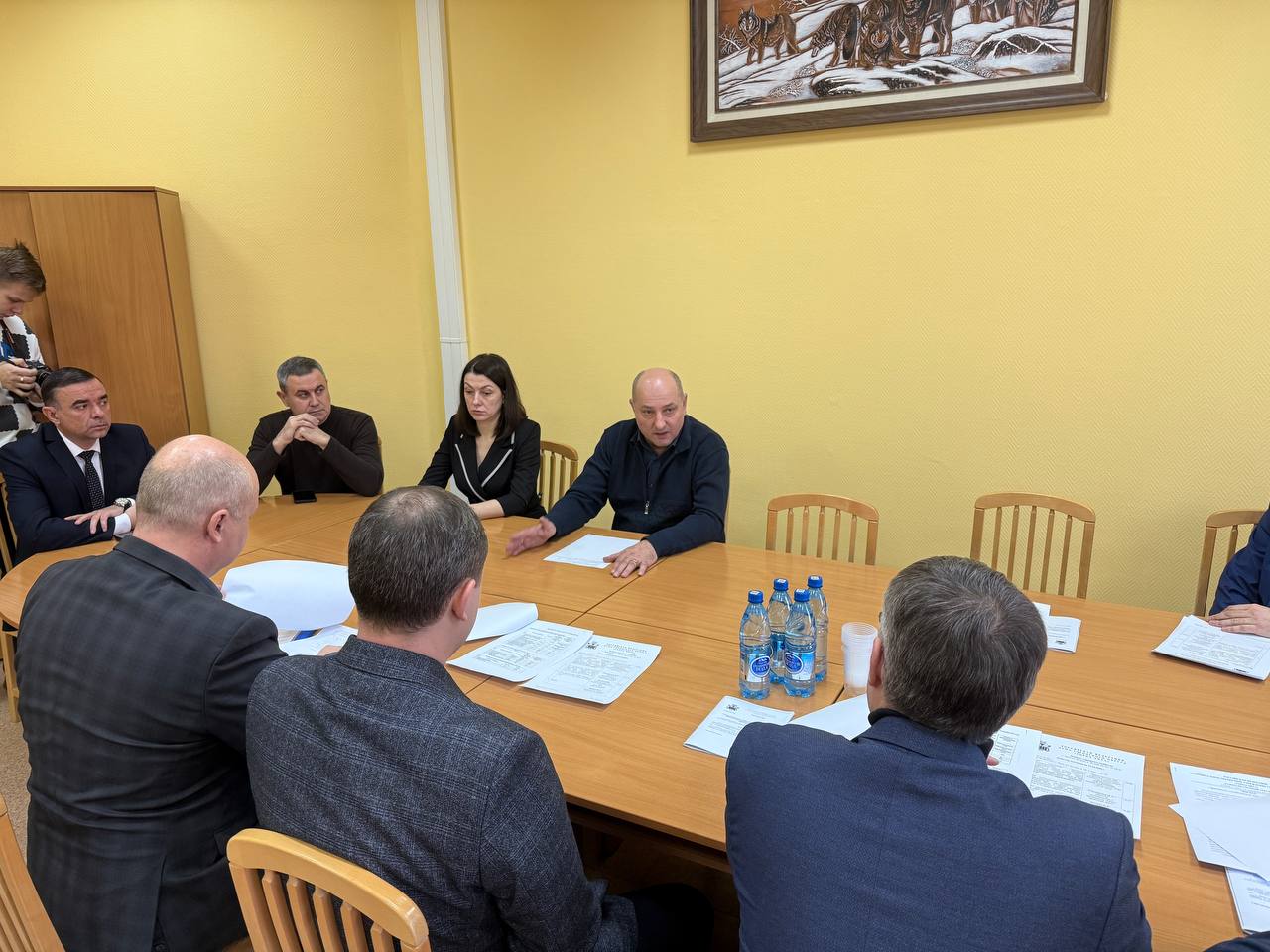 Вопросы ЖКХ, работа общественных бань и вывоз мусора Вопросы ЖКХ, работа общественных бань и вывоз мусора