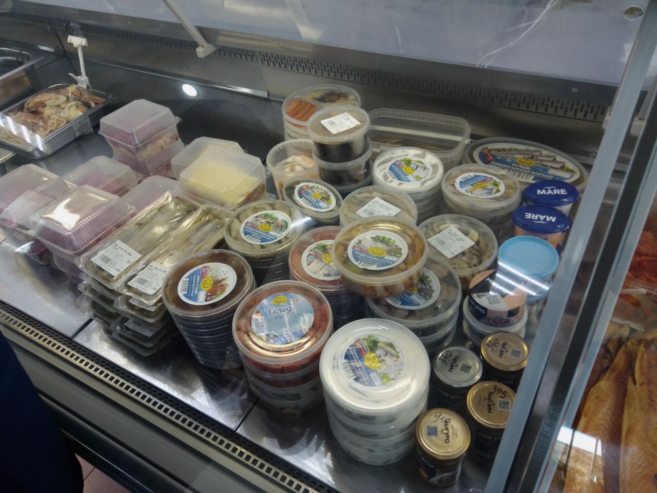 Рыбную продукцию в термоупаковке начали производить в Забайкалье Рыбную продукцию в термоупаковке начали производить в Забайкалье