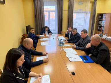 На заседании комитета депутаты озвучили вопросы, волнующие горожан