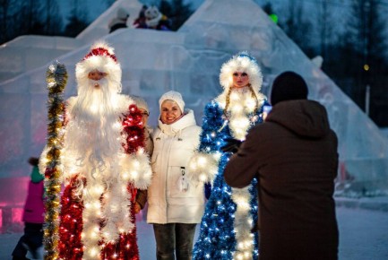 В Новой Чаре открылся первый ледовый городок в Забайкалье