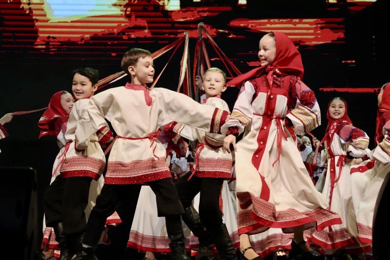 Инна Щеглова: Любовь к Родине, чувство глубокой благодарности прадедам, защитившим страну от фашизма Инна Щеглова: Любовь к Родине, чувство глубокой благодарности прадедам, защитившим страну от фашизма