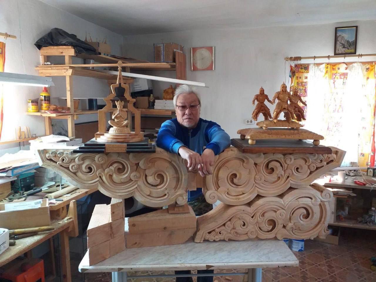 Забайкальца Болота Дондокова удостоили звания «Народный мастер России» Забайкальца Болота Дондокова удостоили звания «Народный мастер России»