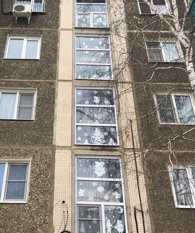 Курс – на праздничное настроение: забайкальцы украшают дворы и общественные территории к Новому Году Курс – на праздничное настроение: забайкальцы украшают дворы и общественные территории к Новому Году