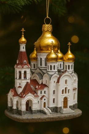 Забайкалье уже начали украшать к празднику, в домах появляются новогодние красавицы