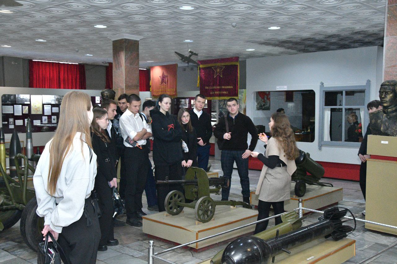 #ЗабВО90: Студентам Забайкалья рассказали о военной контрразведке и особой роли забайкальских чекистов #ЗабВО90: Студентам Забайкалья рассказали о военной контрразведке и особой роли забайкальских чекистов