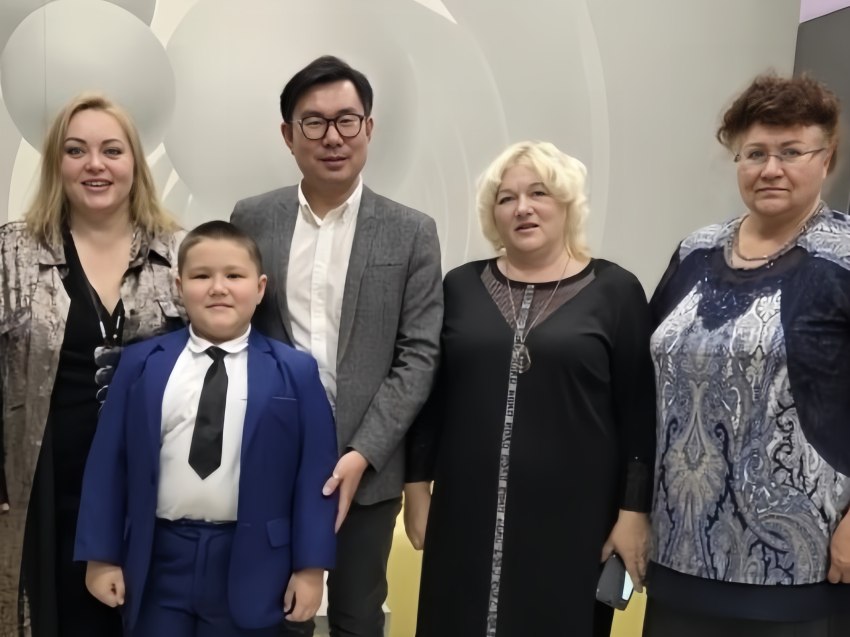 Школьник из Забайкалья выиграл Гран-при международного конкурса в Иркутске Школьник из Забайкалья выиграл Гран-при международного конкурса в Иркутске