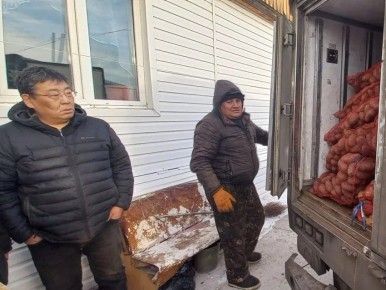 Пострадавшим от паводков жителям Забайкалья начали выдавать продовольственные наборы