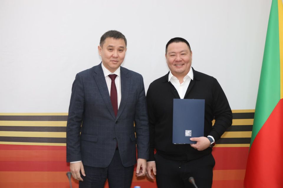 ������������� ���������� �������� ������� �100 ������ ������� ������