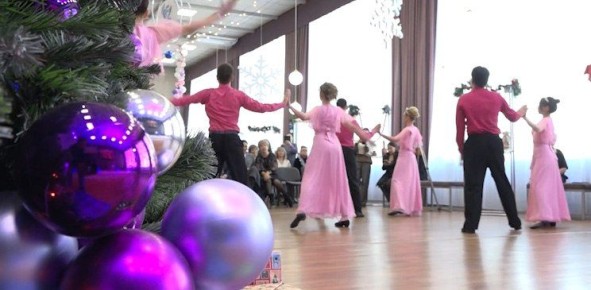 В Чите прошел благотворительный бал «Зимняя симфония»