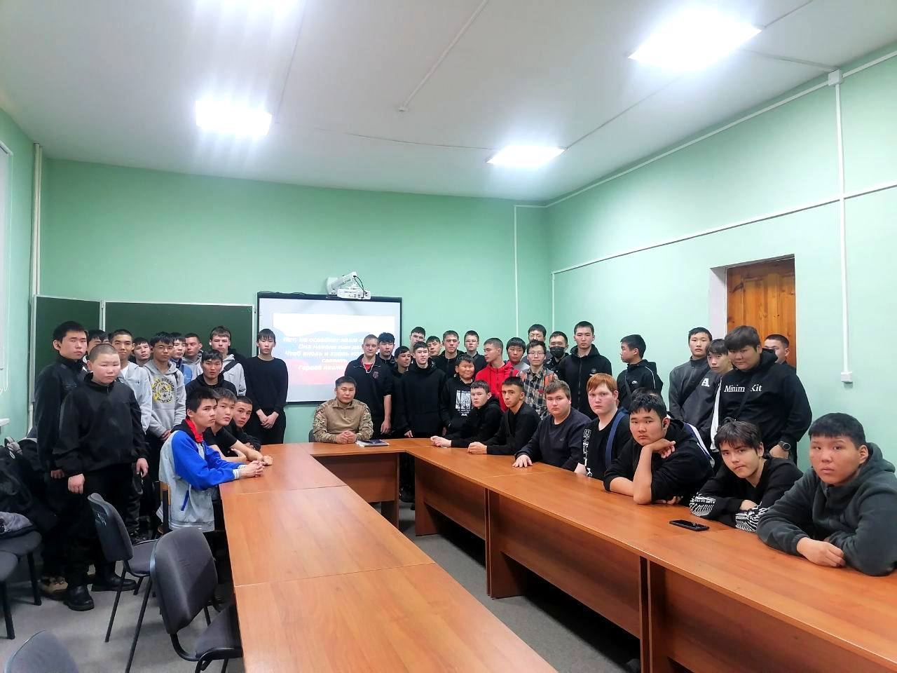 Ветераны СВО из Забайкалья все чаще принимают участие в патриотическом воспитании молодежи Ветераны СВО из Забайкалья все чаще принимают участие в патриотическом воспитании молодежи