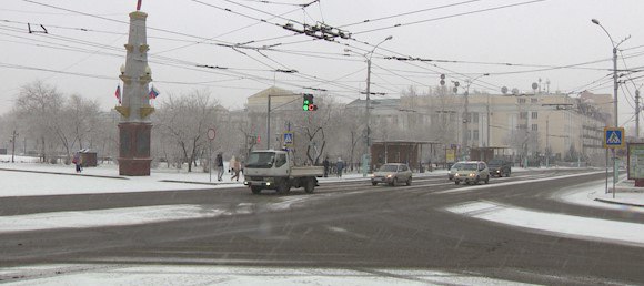 Снег, местами сильный, усиление ветра до 15-20 м/с, поземка, на дорогах снежный накат, заносы, с дальнейшим понижением температуры воздуха на 10 градусов и более ожидается в регионе 18 и 19 декабря