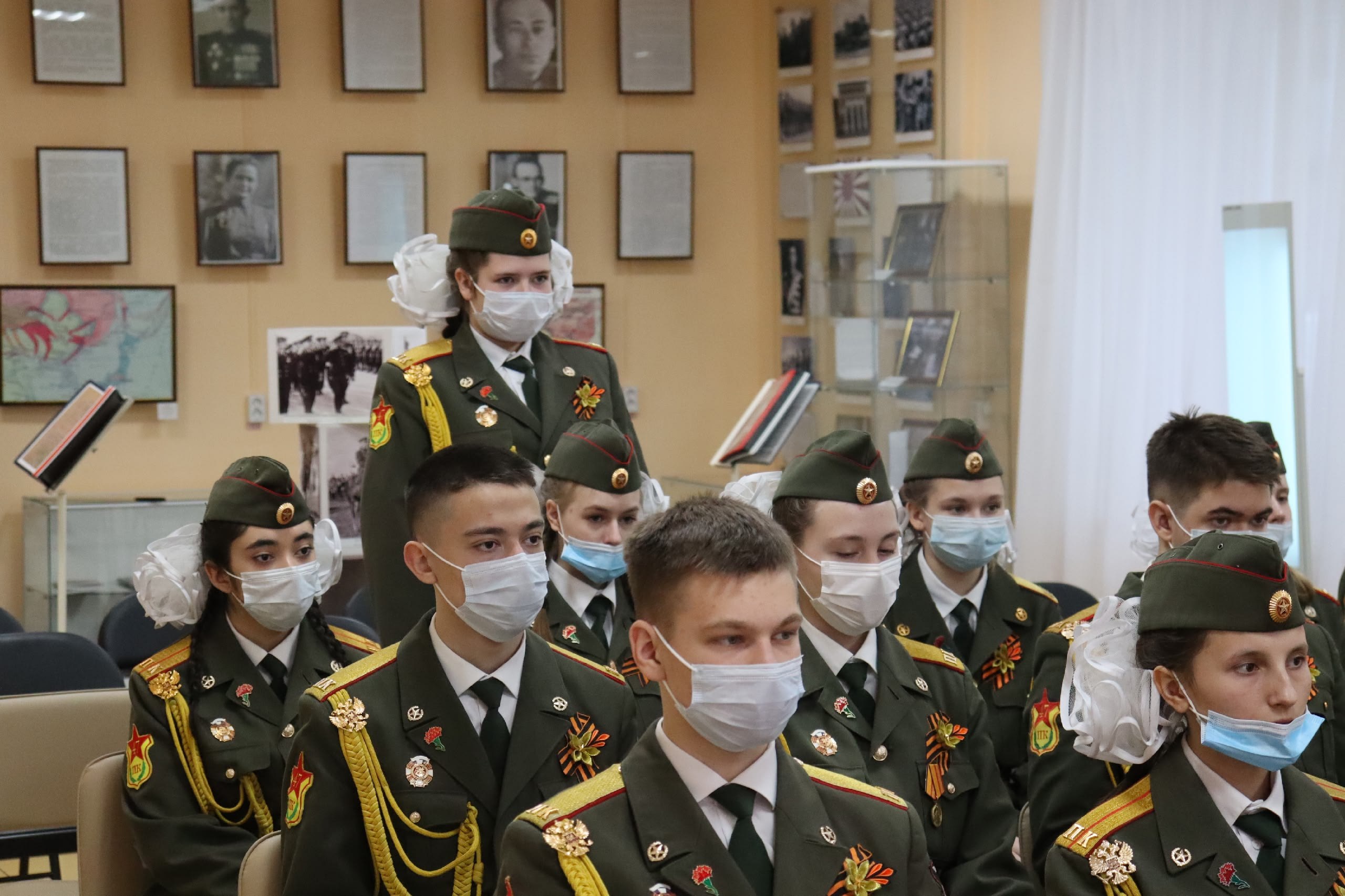 О Героях с Почетным караулом О Героях с Почетным караулом