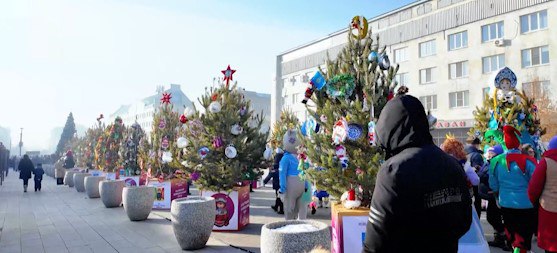 Мастеров из Борзинского, Кыринского и Могочинского округов чаще всего поддерживают в комментариях к народному голосованию за лучшую ёлку праздника «Ёлки Забайкалья»