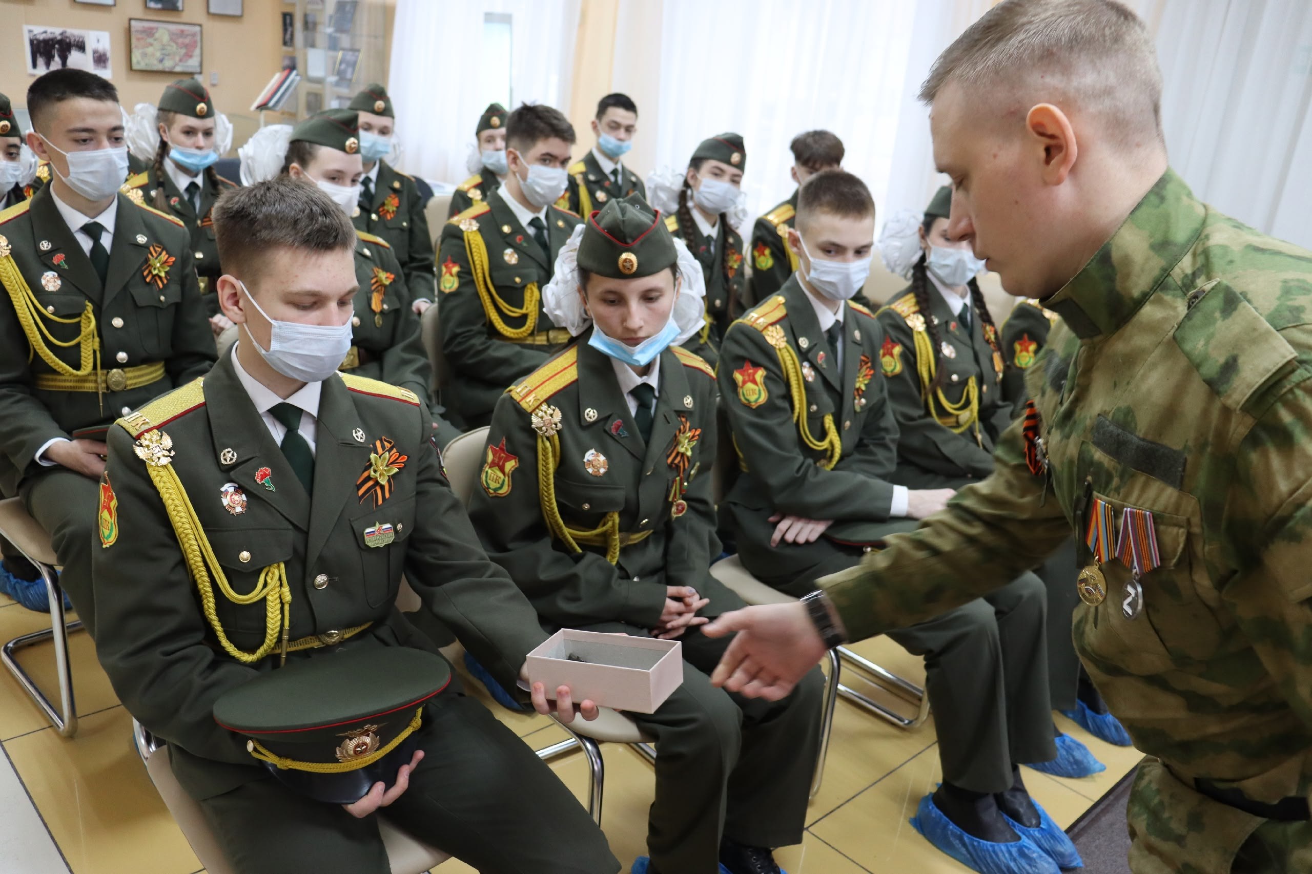 О Героях с Почетным караулом О Героях с Почетным караулом