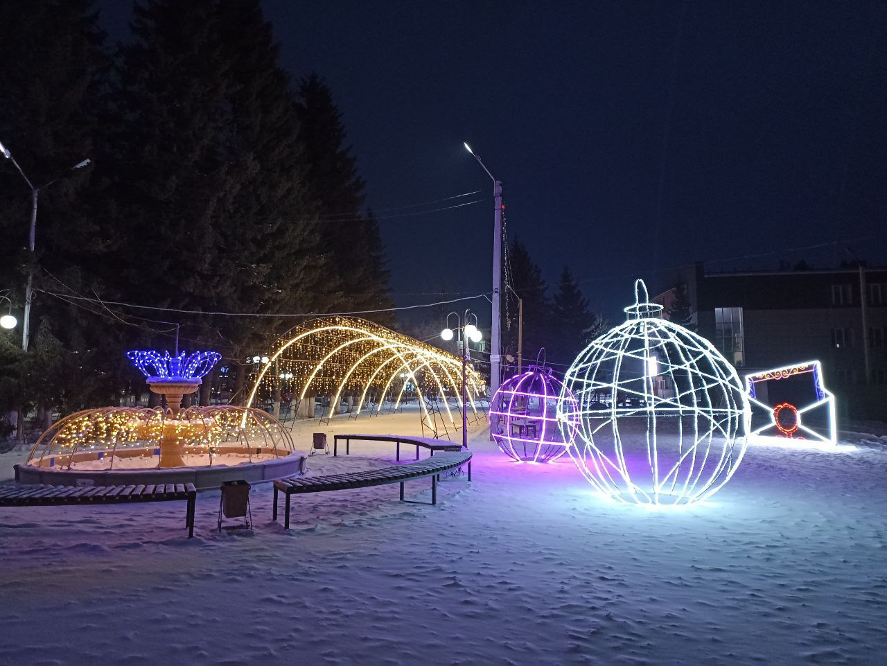 Очередная неделя подходит к концу Очередная неделя подходит к концу