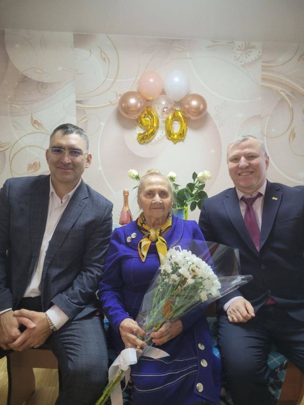 ������� ��������� �������� ��������� �������� 90-������ ������