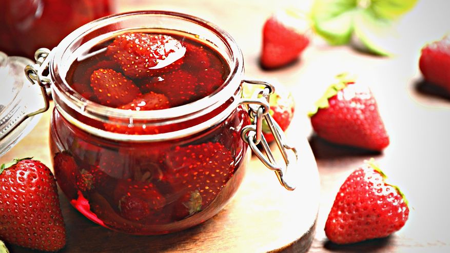 Идеальное клубничное варенье: секреты для сохранения вкуса и структуры ягод