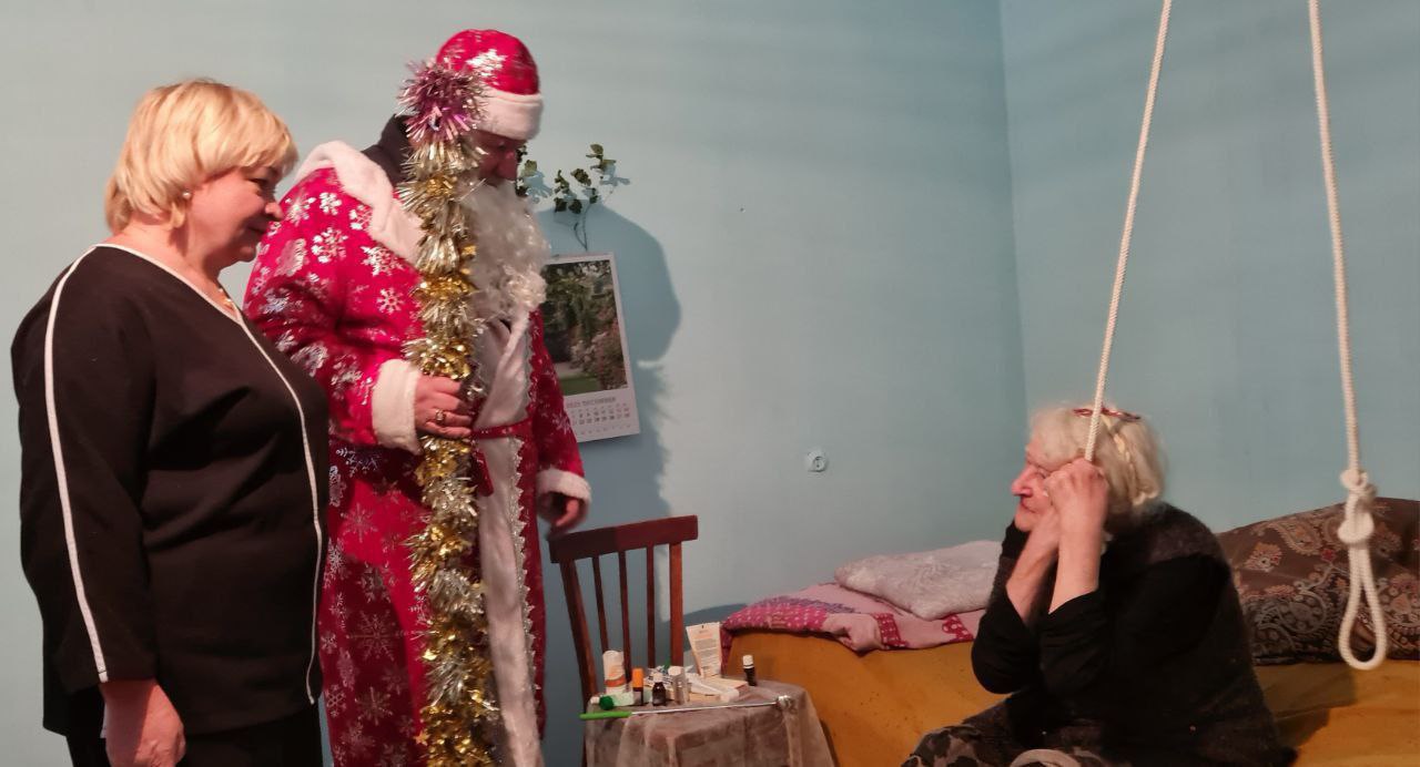 «Они редко пишут письма Деду Морозу, но ждут нашего внимания» «Они редко пишут письма Деду Морозу, но ждут нашего внимания»