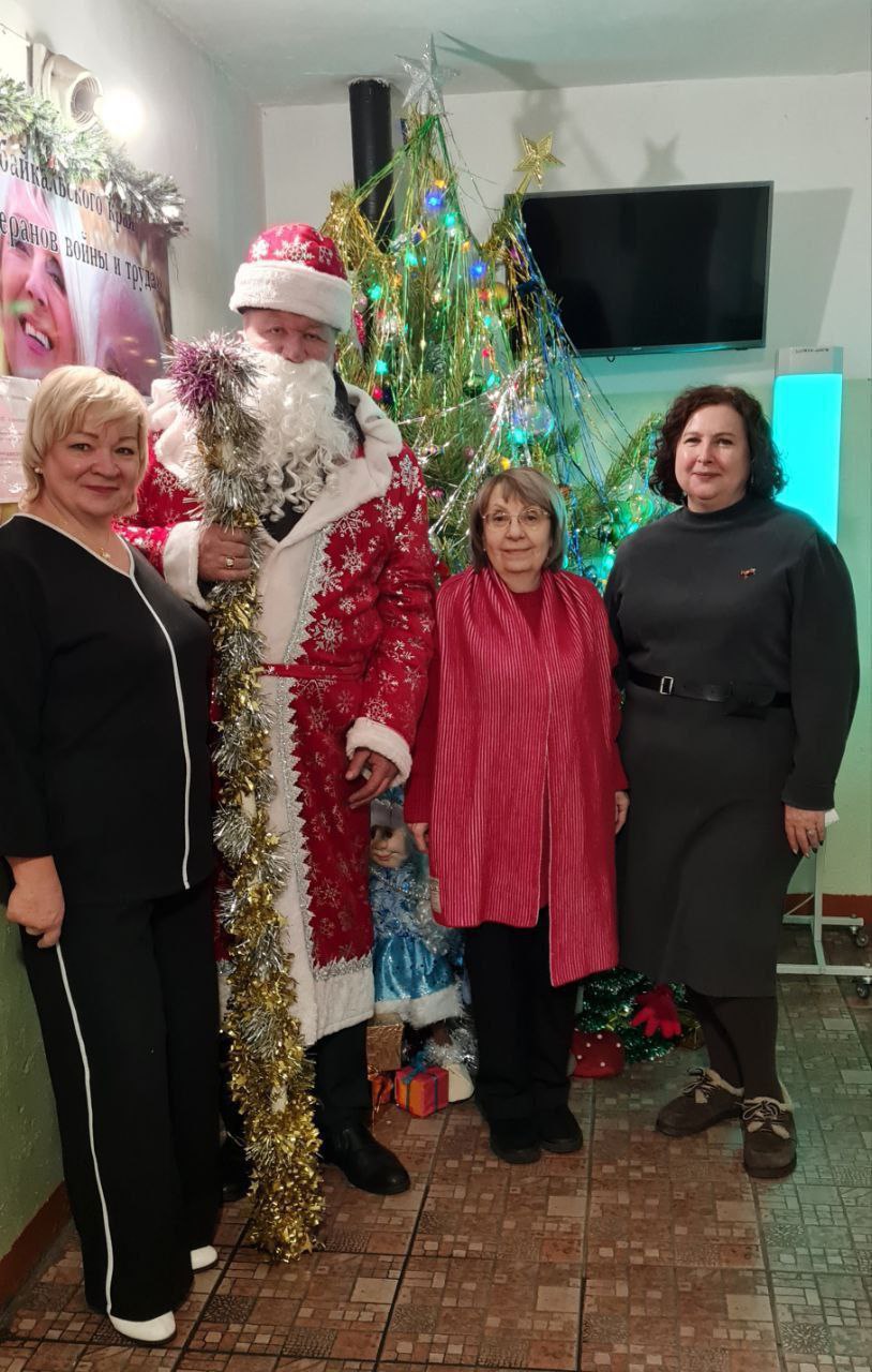 «Они редко пишут письма Деду Морозу, но ждут нашего внимания» «Они редко пишут письма Деду Морозу, но ждут нашего внимания»