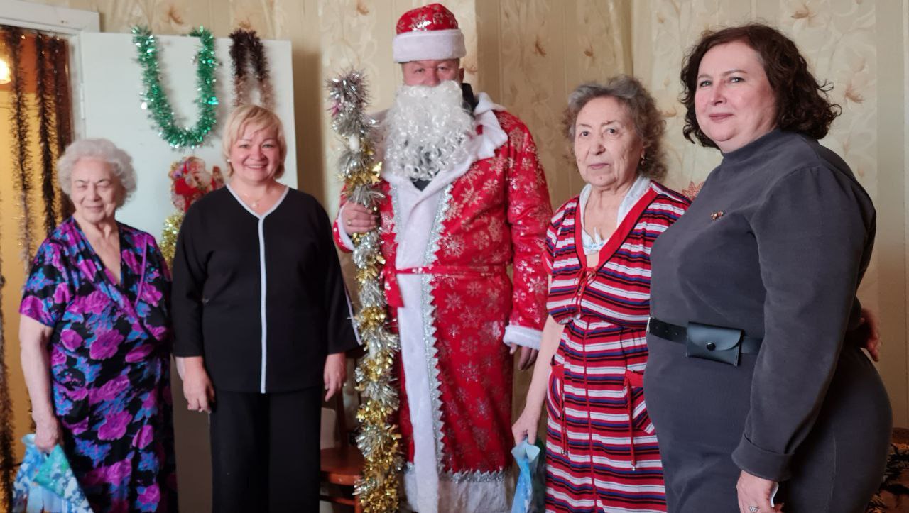 «Они редко пишут письма Деду Морозу, но ждут нашего внимания» «Они редко пишут письма Деду Морозу, но ждут нашего внимания»