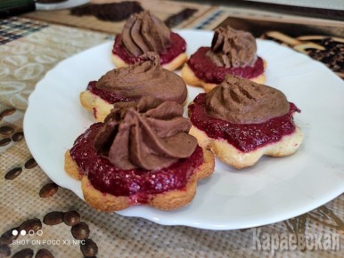 Песочное тесто, вишня и шоколад: идеальная гармония вкуса