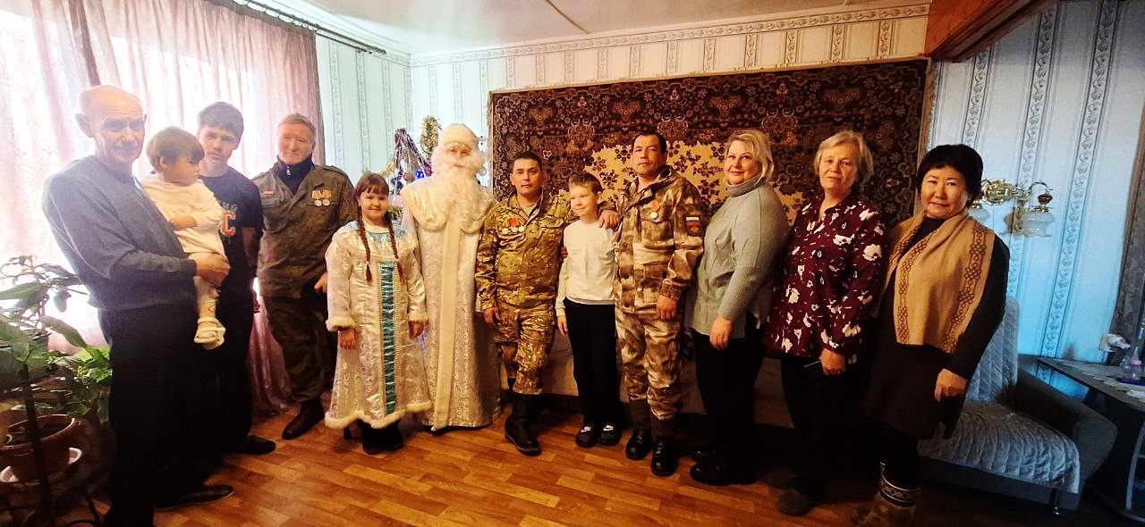 В Оловяннинском округе ветераны исполнили желание сына, погибшего бойца СВО В Оловяннинском округе ветераны исполнили желание сына, погибшего бойца СВО