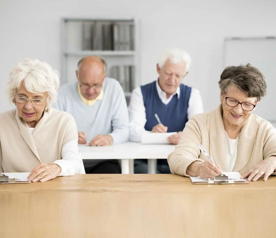 Пенсионные тайны: как не подарить свои деньги системе