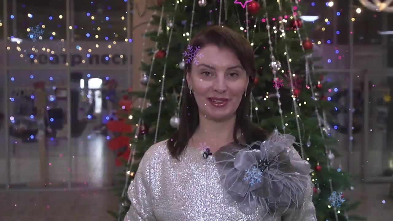 «Любви к близким, родным, вашим дорогим и уважаемым соседям и к нашему большому, красивому, солнечному городу»